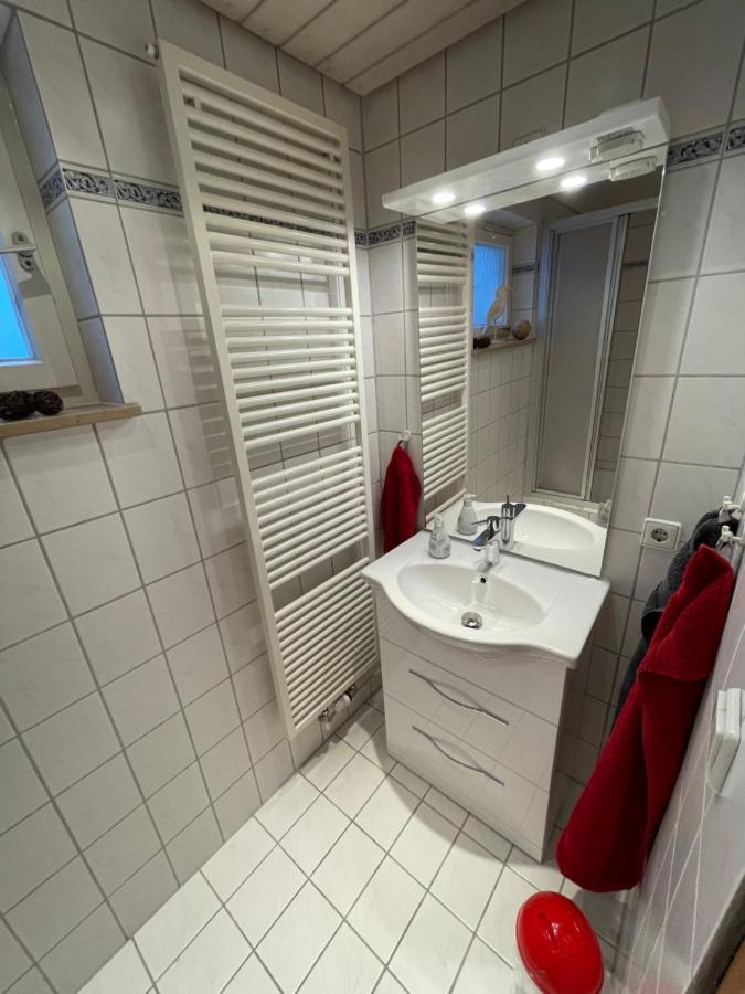 2-Zimmer-Nichtraucher-Ferienwohnung Strobel ทือบิงเงิน ภายนอก รูปภาพ